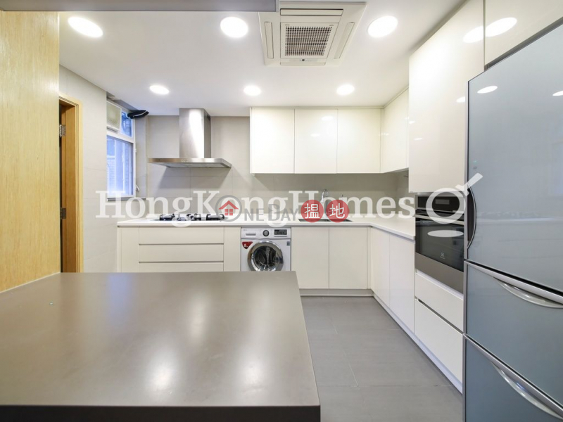 HK$ 65,000/ month | Wealthy Heights, Central District, 3 Bedroom Family Unit for Rent at Wealthy Heights