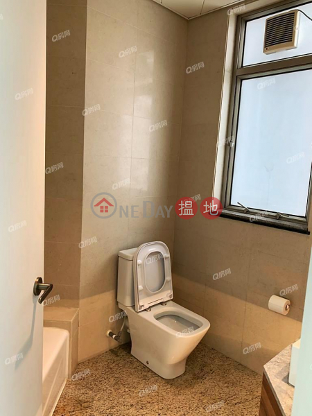 Property Search Hong Kong | OneDay | Residential Rental Listings, Sorrento Phase 2 Block 2 | 3 bedroom High Floor Flat for Rent