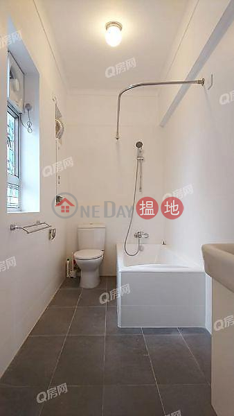 Property Search Hong Kong | OneDay | Residential | Rental Listings Richmond Court | 3 bedroom Mid Floor Flat for Rent