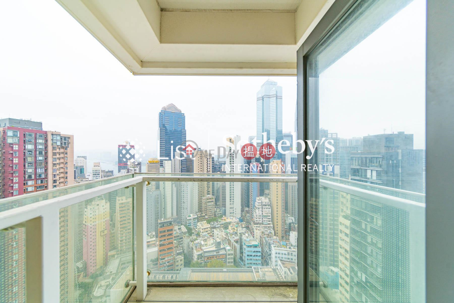 HK$ 47,500/ month Centre Point, Central District Property for Rent at Centre Point with 3 Bedrooms