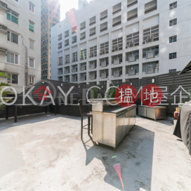 Charming penthouse with rooftop & balcony | For Sale | 52 Elgin Street 伊利近街52號 _0