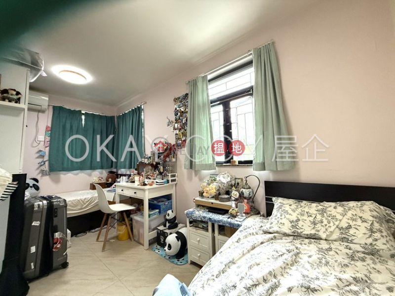 Charming house on high floor with rooftop & balcony | For Sale | Mang Kung Uk Village 孟公屋村 Sales Listings