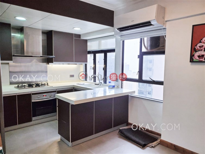 HK$ 39,000/ month | Robinson Heights, Western District | Gorgeous 2 bedroom in Mid-levels West | Rental