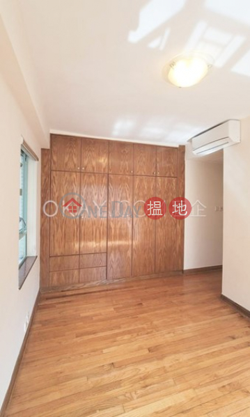 HK$ 32,000/ month, Goldwin Heights | Western District | Gorgeous 3 bedroom on high floor | Rental