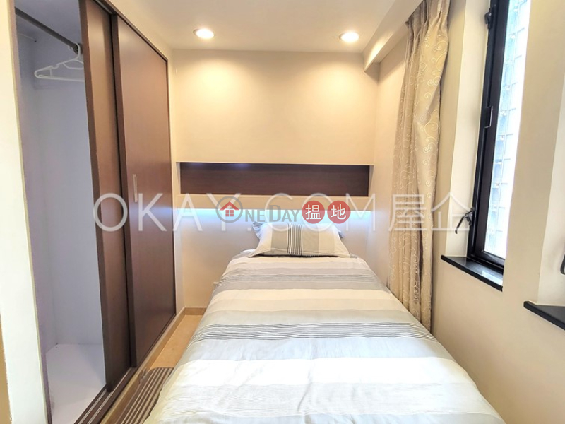 Property Search Hong Kong | OneDay | Residential, Sales Listings | Practical 2 bedroom in Mid-levels West | For Sale