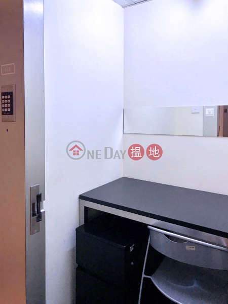Property Search Hong Kong | OneDay | Office / Commercial Property Rental Listings | Mau I Business Centre 1-pax Private Office Monthly Rent $4,100 up