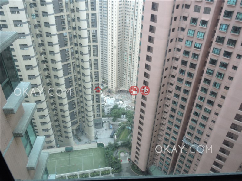 Property Search Hong Kong | OneDay | Residential, Rental Listings | Nicely kept 2 bedroom in Mid-levels Central | Rental