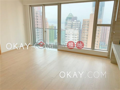 Luxurious 1 bedroom with balcony | For Sale | The Summa 高士台 _0