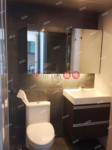 Tower 5 Island Resort | 1 bedroom High Floor Flat for Sale, 28 Siu Sai Wan Road | Chai Wan District Hong Kong | Sales HK$ 7M
