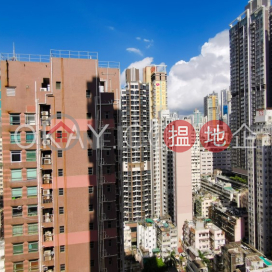 Lovely 1 bedroom on high floor with balcony | For Sale