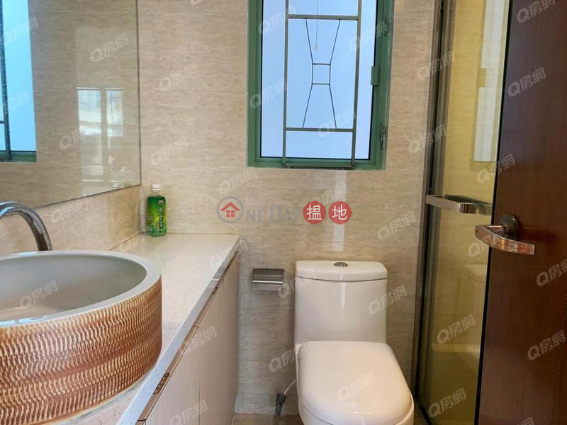 Property Search Hong Kong | OneDay | Residential Rental Listings Royal Court | 3 bedroom Low Floor Flat for Rent