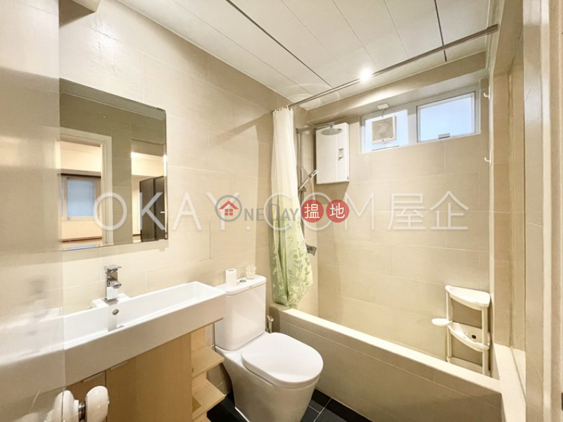 HK$ 39,000/ month | Pine Gardens | Wan Chai District Elegant 2 bedroom with terrace | Rental