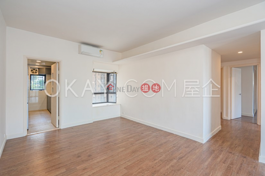 Gorgeous 4 bedroom with balcony & parking | Rental | Beverly Hill 比華利山 Rental Listings