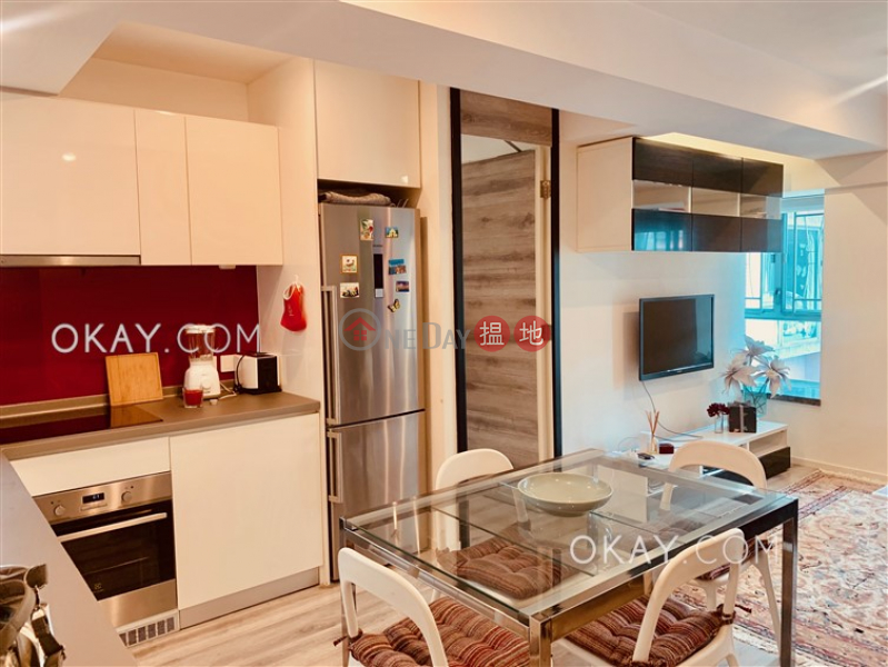 Gorgeous 2 bedroom in Sheung Wan | Rental | 1 Queens Street | Western District, Hong Kong | Rental | HK$ 35,000/ month