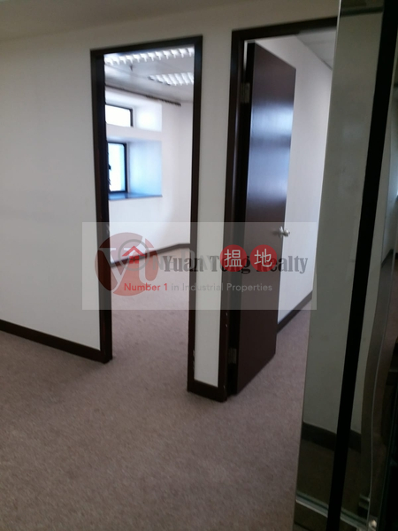 Shocking rent!!, Chang Pao Ching Building 張寶慶大廈 Rental Listings | Wan Chai District (18A)