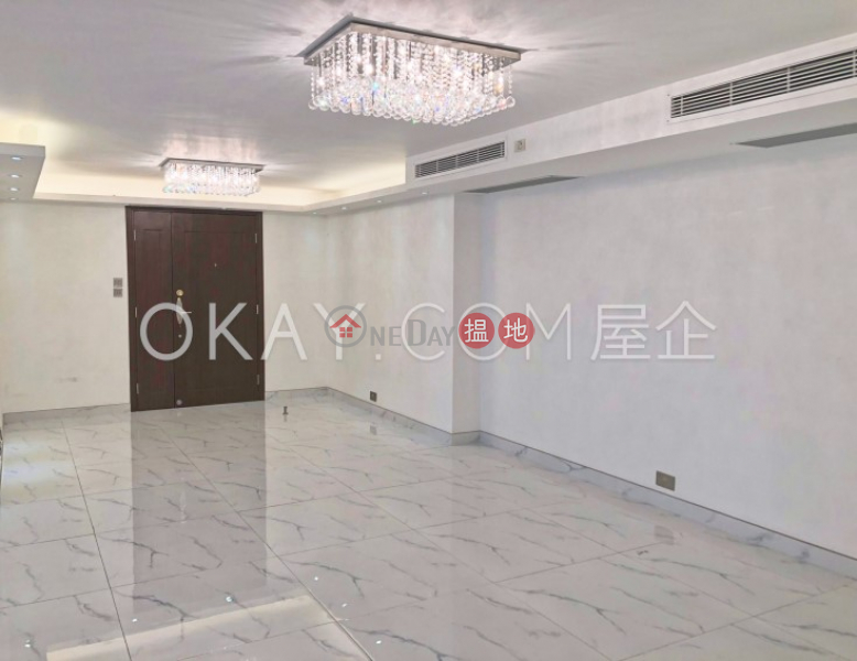 Efficient 3 bedroom with parking | For Sale, 24 Ho Man Tin Hill Road | Kowloon City | Hong Kong, Sales HK$ 30M