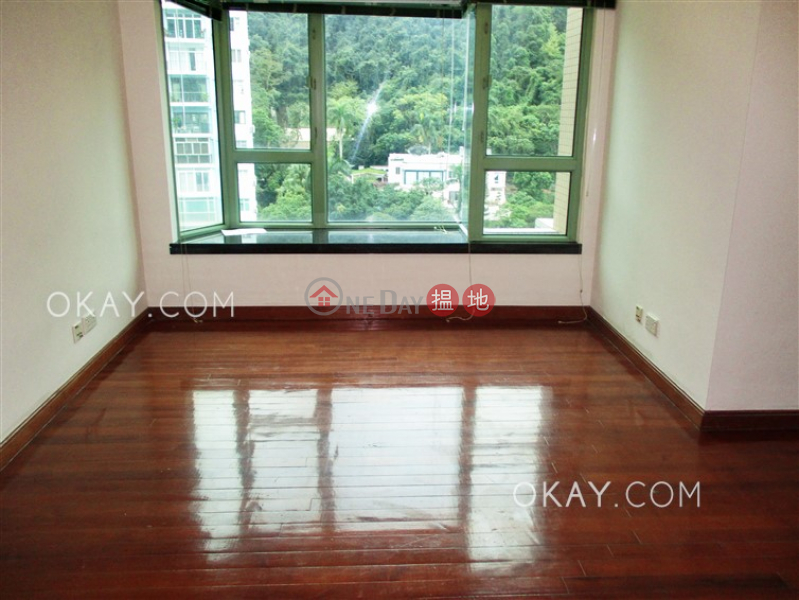 Unique 2 bedroom on high floor | Rental, Royal Court 皇朝閣 Rental Listings | Wan Chai District (OKAY-R24068)