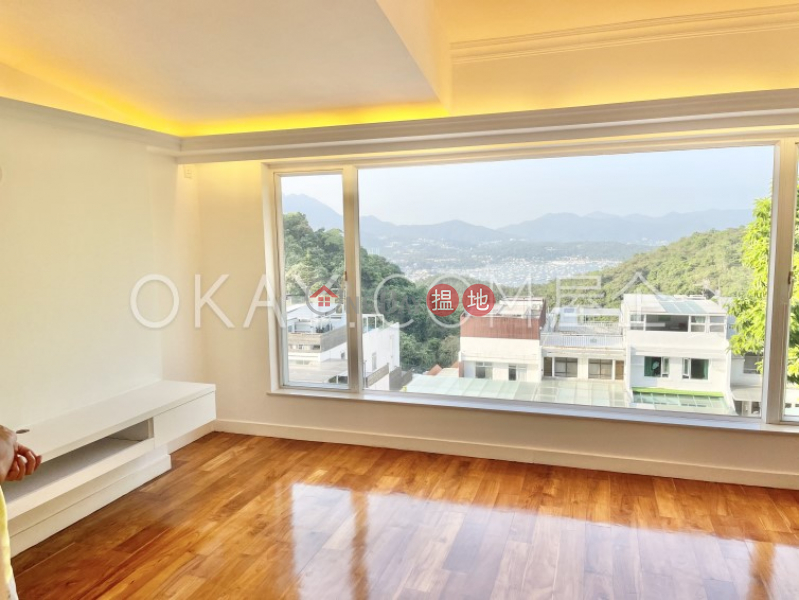 Stylish house with terrace & parking | For Sale | Las Pinadas 松濤苑 Sales Listings