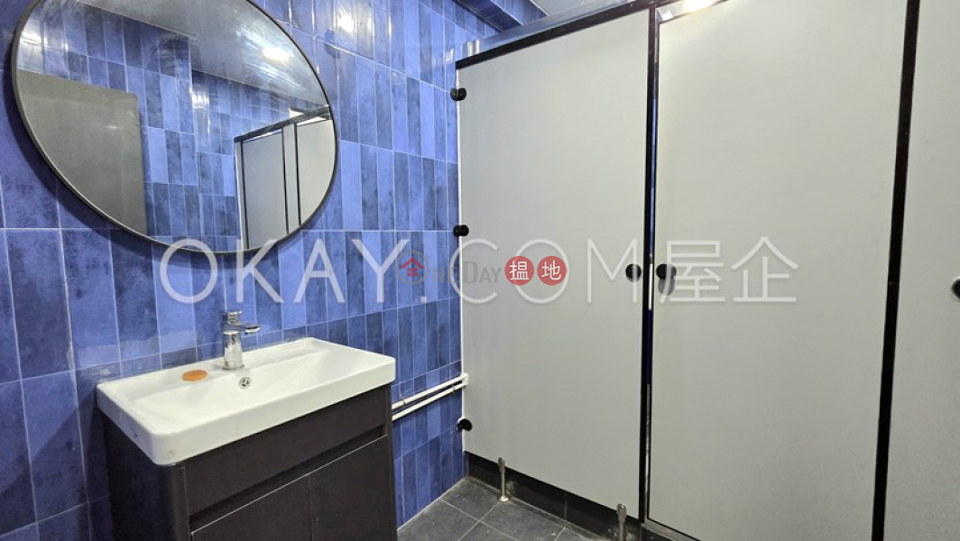 HK$ 35,000/ 月|怡華工業大廈|南區|1房1廁怡華工業大廈出租單位