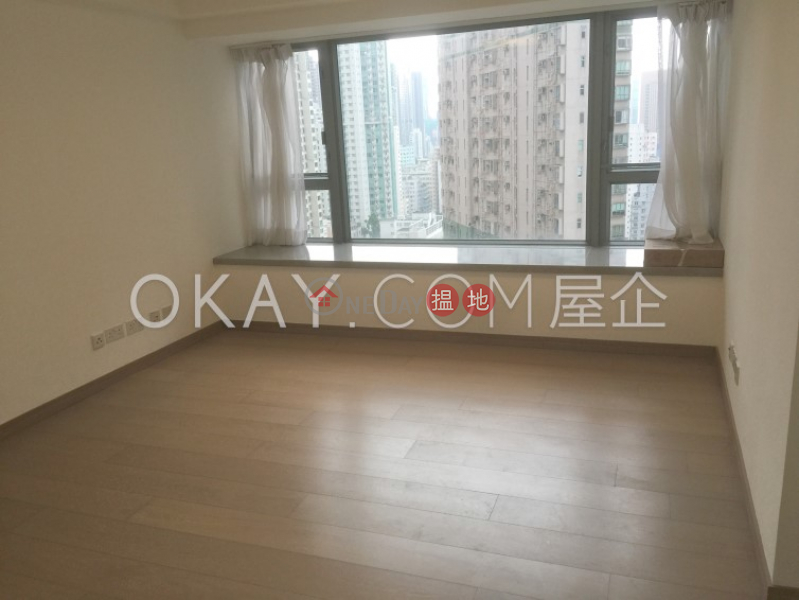 Rare 3 bedroom on high floor with balcony | Rental | Centre Point 尚賢居 Rental Listings