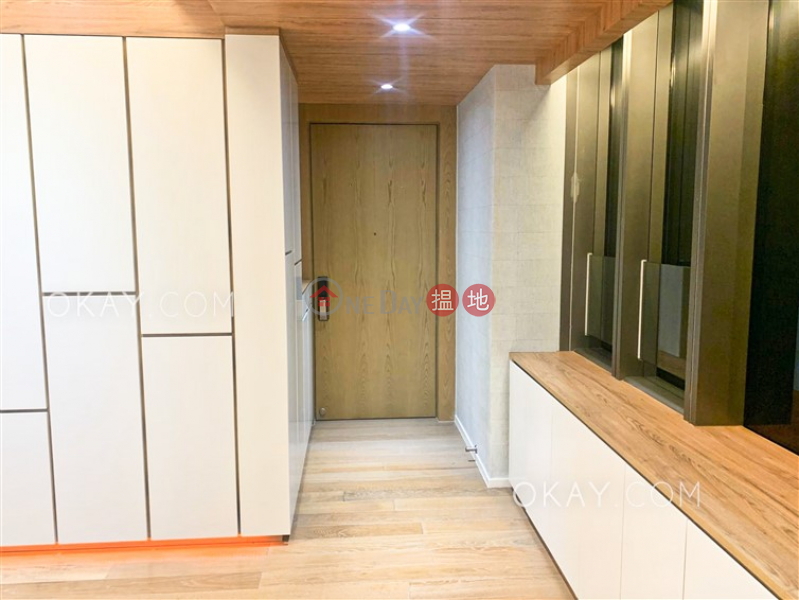 Beautiful 3 bed on high floor with balcony & parking | Rental, 8 Wai Yin Path | Kowloon City Hong Kong Rental HK$ 53,000/ month