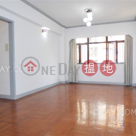 Gorgeous 3 bedroom with parking | For Sale
