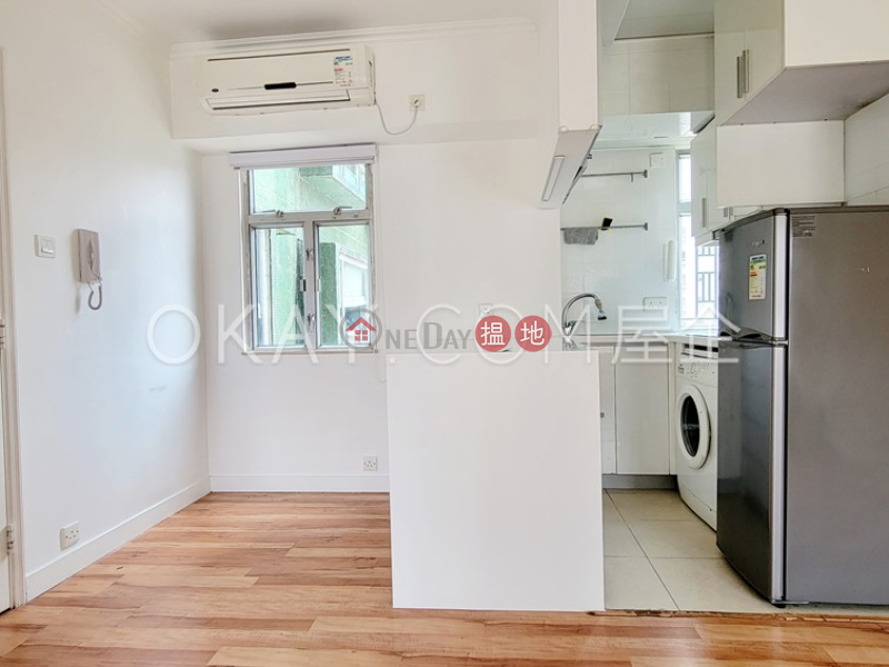Property Search Hong Kong | OneDay | Residential, Sales Listings, Cozy 1 bedroom in Mid-levels West | For Sale