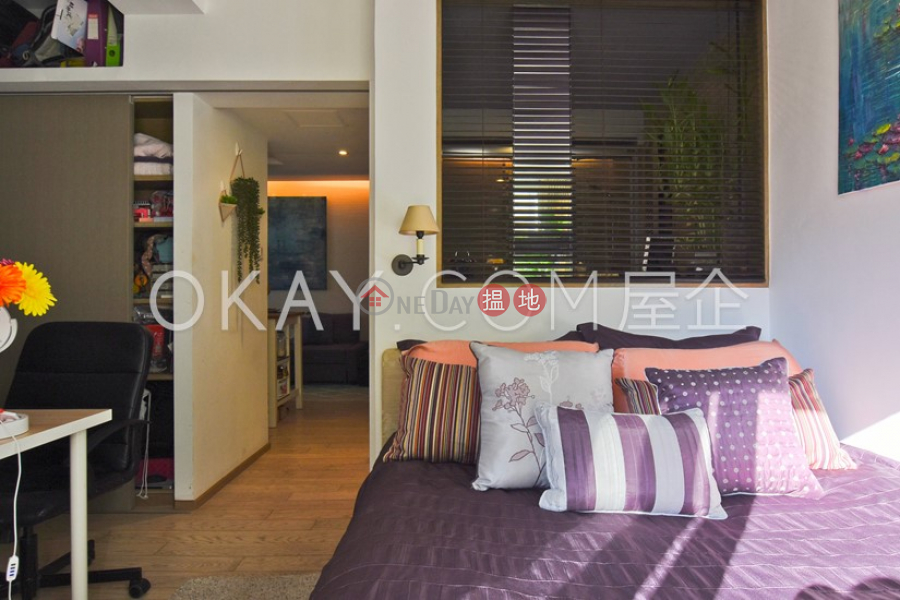 Nicely kept 1 bedroom with terrace & balcony | For Sale | 108 Hollywood Road | Central District, Hong Kong, Sales, HK$ 16M