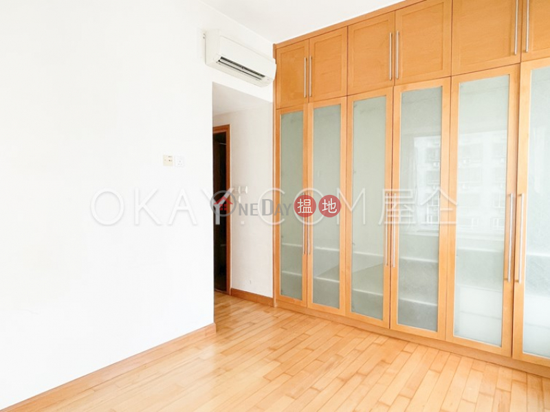 HK$ 42,000/ month, Bon-Point | Western District | Popular 3 bedroom with balcony | Rental