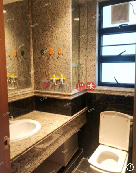Nan Fung Plaza Tower 3 | 3 bedroom Mid Floor Flat for Rent 8 Pui Shing Road | Sai Kung | Hong Kong Rental | HK$ 17,800/ month