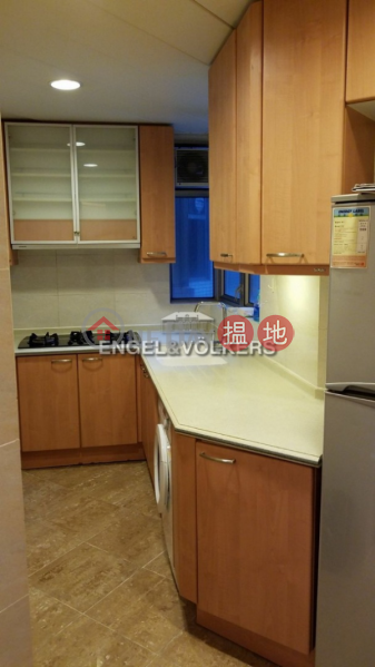 Property Search Hong Kong | OneDay | Residential | Rental Listings | 3 Bedroom Family Flat for Rent in West Kowloon