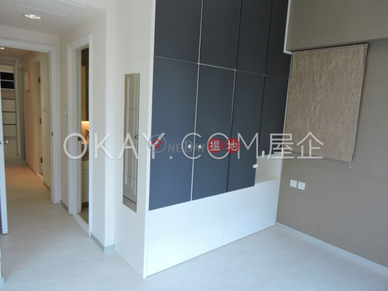 HK$ 42,000/ month, Palatial Crest, Western District Luxurious 3 bedroom in Mid-levels West | Rental