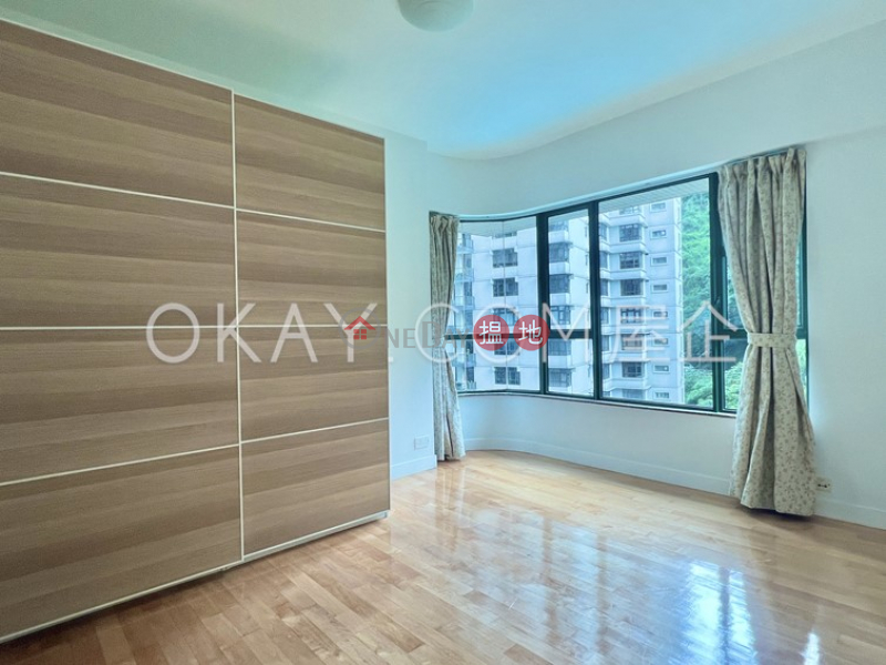 HK$ 55,000/ month Hillsborough Court, Central District Lovely 3 bedroom with parking | Rental