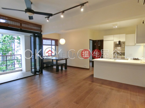 Tasteful 2 bedroom with balcony | Rental, Tak Mansion 德苑 | Western District (OKAY-R255972)_0