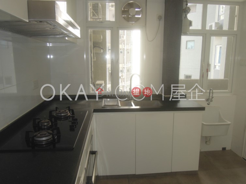 Efficient 3 bedroom with balcony & parking | For Sale | 14-17 Shiu Fai Terrace | Wan Chai District | Hong Kong, Sales HK$ 22M