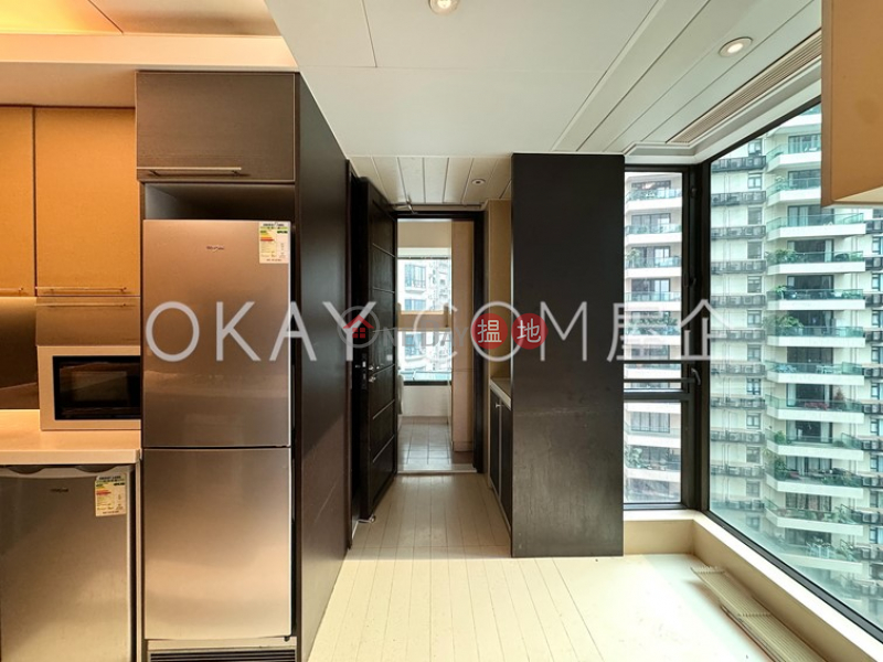 Rare 3 bedroom with balcony | Rental, No.11 Macdonnell Road 麥當勞道11號 Rental Listings | Central District (OKAY-R61188)