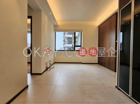 Luxurious 2 bedroom on high floor with sea views | For Sale | Floral Tower 福熙苑 _0