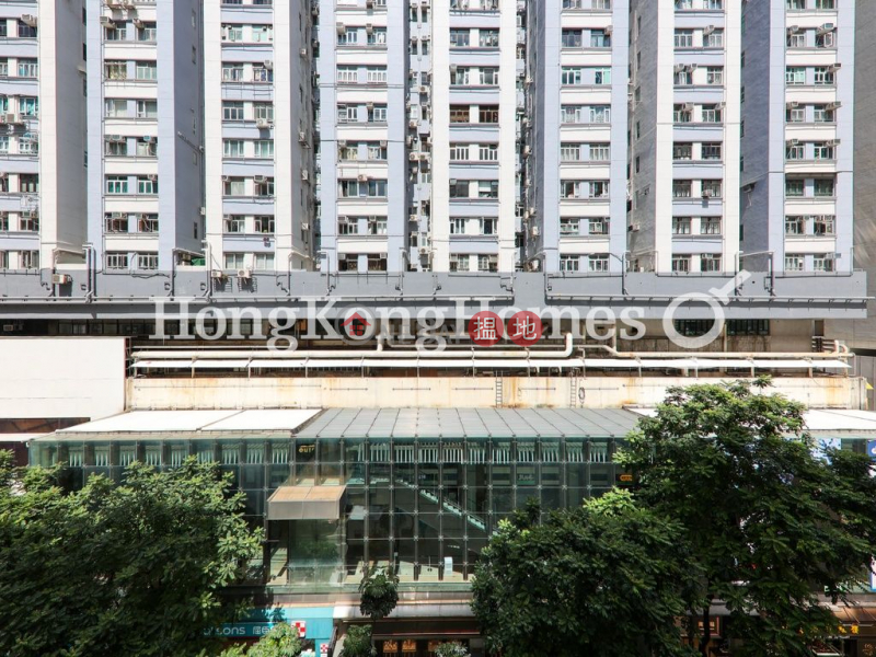 Property Search Hong Kong | OneDay | Residential Rental Listings, 3 Bedroom Family Unit for Rent at Great George Building