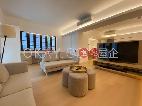 Efficient 3 bedroom with balcony | Rental | Grand House 柏齡大廈 _0