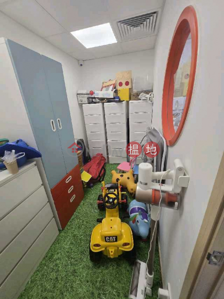 平租樓上舖，適合兒童教室,高級寫字樓,即約即睇|屯門中央廣場(Tuen Mun Central Square)出租樓盤 (JOHNN-4186928546)