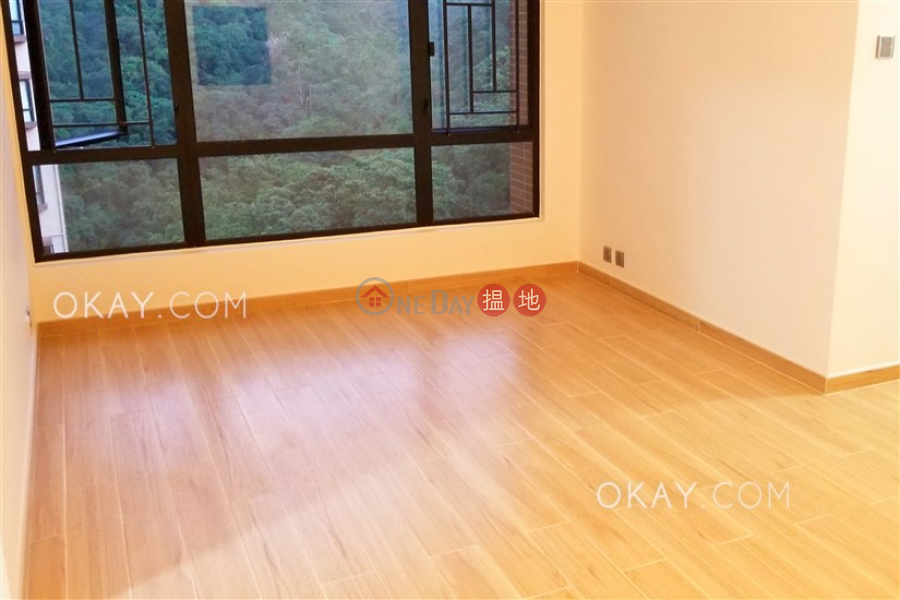 Gorgeous 3 bedroom in Tai Hang | Rental, Ronsdale Garden 龍華花園 Rental Listings | Wan Chai District (OKAY-R86149)
