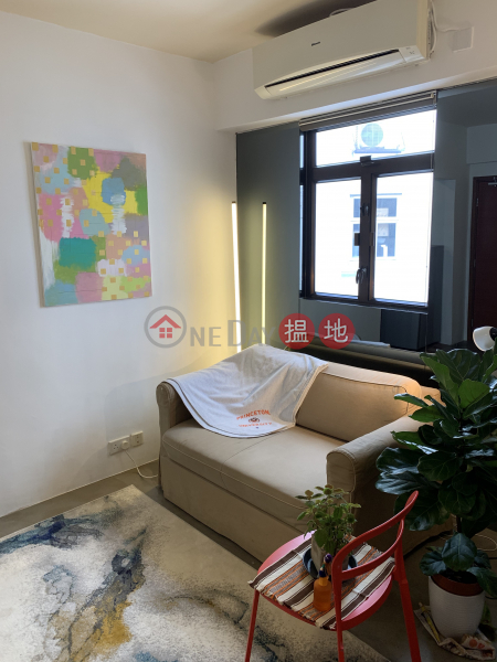 Quiet Cul De Sac 1 bedroom Central Kau U Fong Walk-Up 16-18 Kau U Fong | Central District, Hong Kong, Sales HK$ 5M