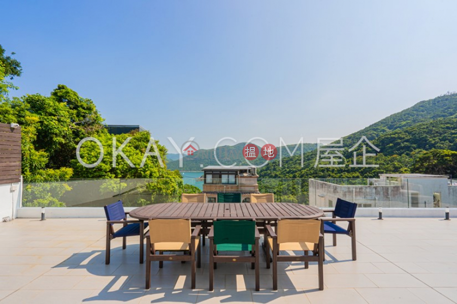 Exquisite house with rooftop, terrace & balcony | For Sale | Tai Au Mun 大坳門 Sales Listings