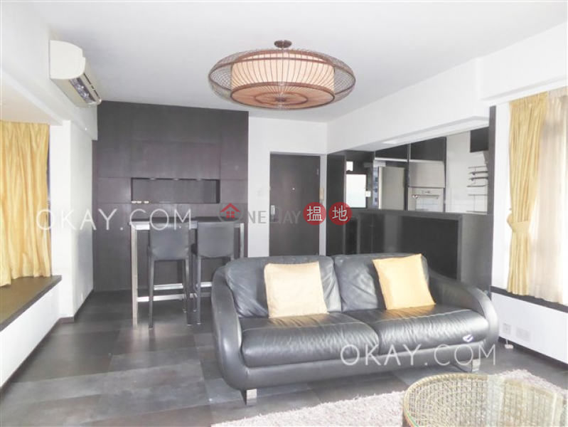 Lovely 2 bedroom on high floor with sea views | For Sale | The Grand Panorama 嘉兆臺 Sales Listings
