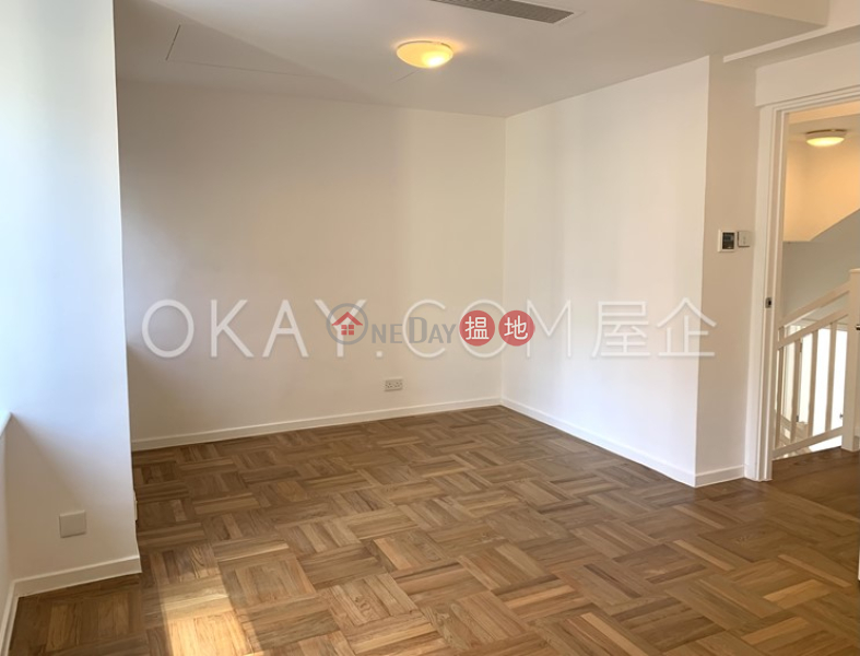 3房3廁,星級會所,連車位裕景花園出租單位|裕景花園(Queen\'s Garden)出租樓盤 (OKAY-R23372)