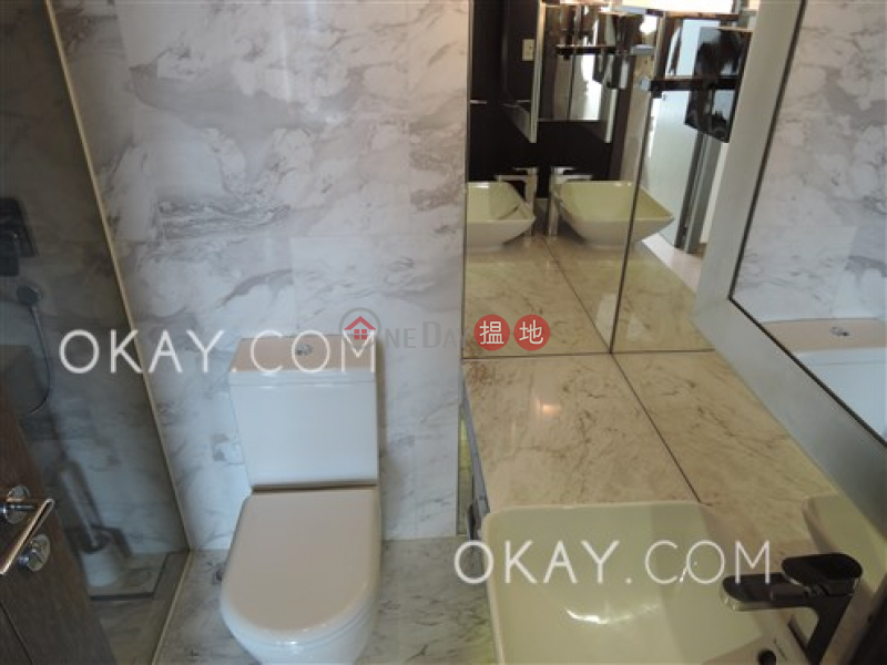 Centre Point, High | Residential, Rental Listings | HK$ 39,000/ month