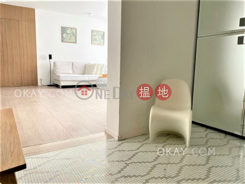 Efficient 4 bedroom with parking | Rental | Butler Towers 柏麗園 _0