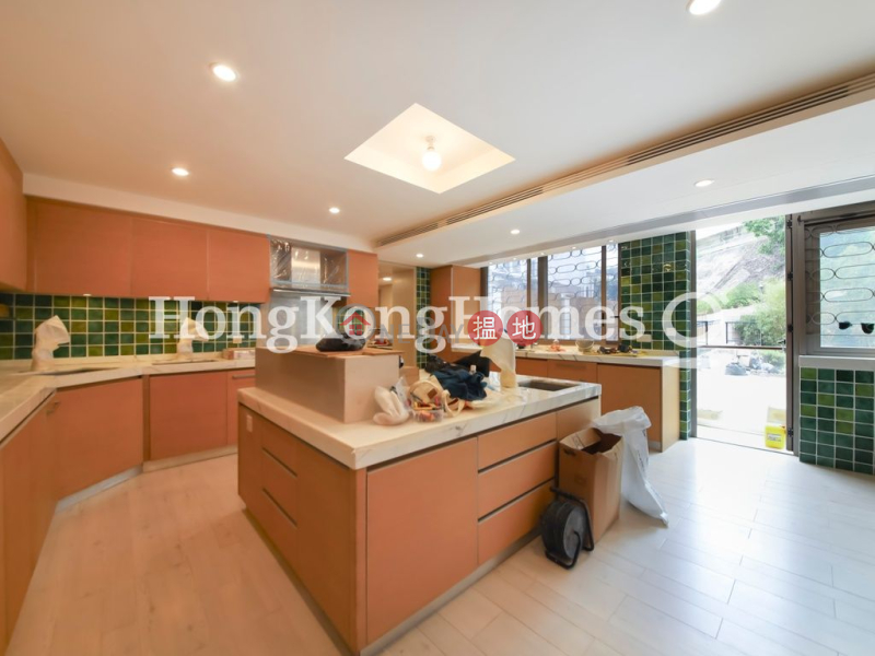 Expat Family Unit for Rent at Yue Hing Court | Yue Hing Court 餘慶園 Rental Listings