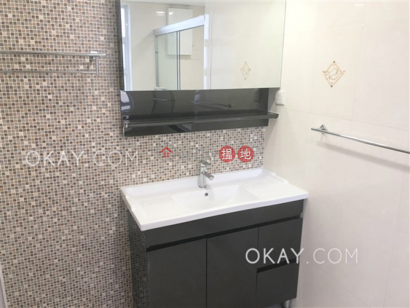 Efficient 3 bedroom with balcony & parking | Rental, 2A Park Road | Western District Hong Kong | Rental | HK$ 55,000/ month