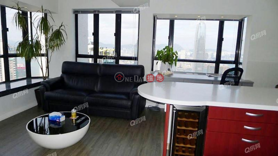 HK$ 55,000/ month, Vantage Park | Central District, Vantage Park | 1 bedroom High Floor Flat for Rent